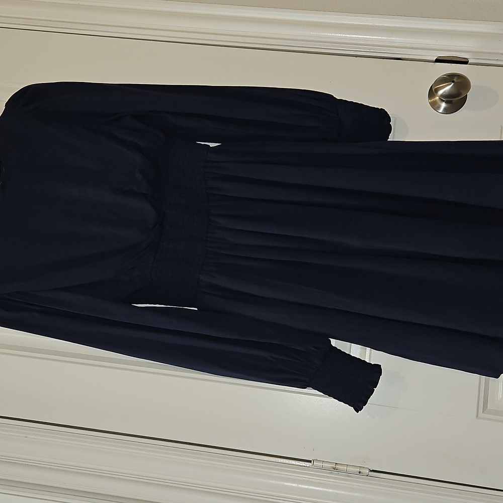 Dress - Picture 6 of 8